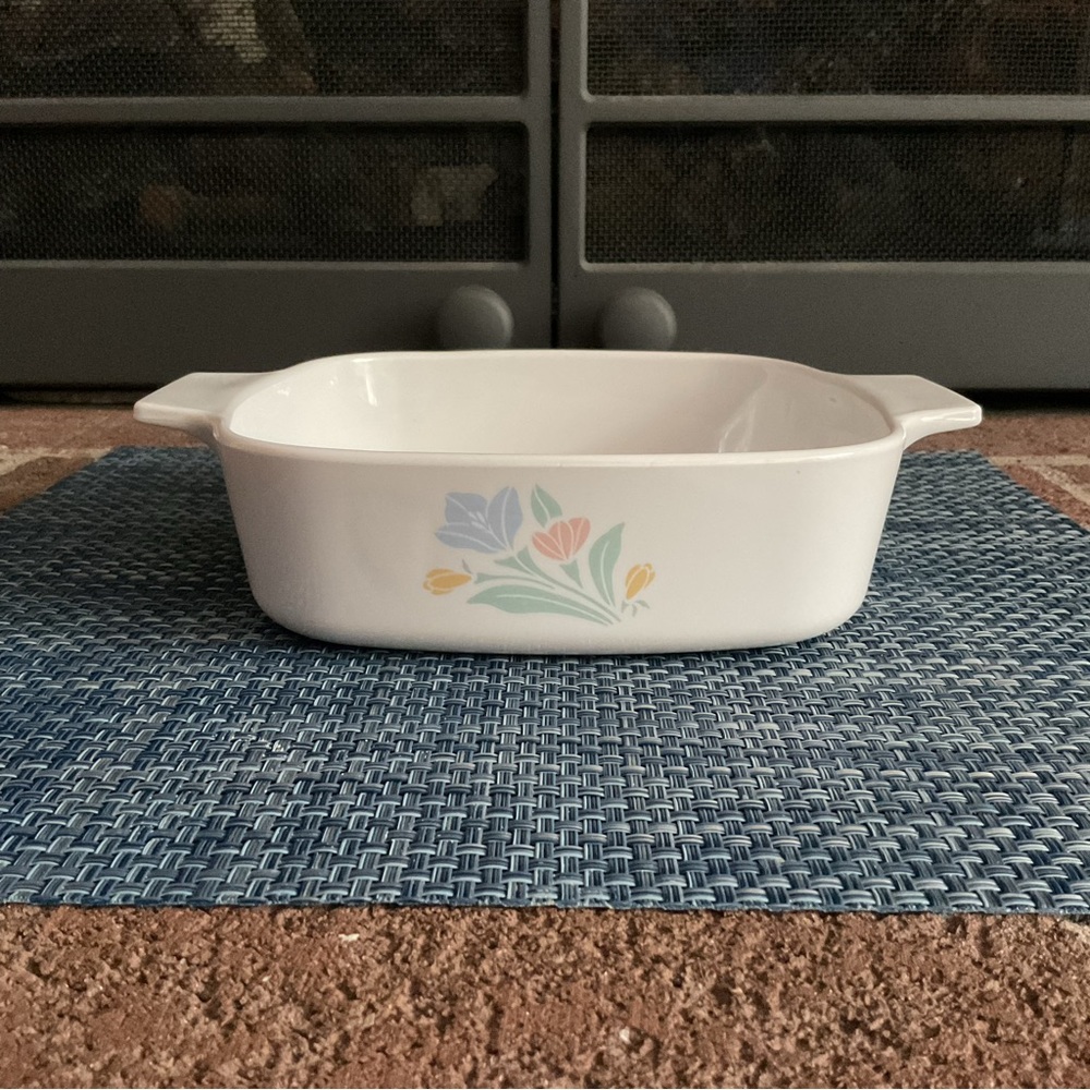 Vintage CorningWare Friendship 1 Qt Casserole Dish A-1-B No Lid Floral USA